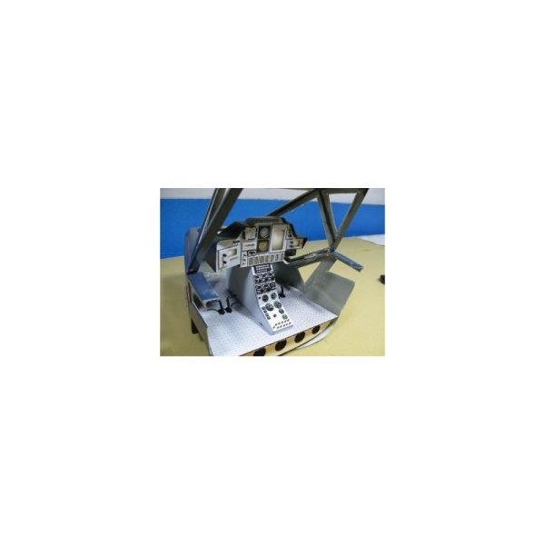 Budget 🛒 Heli-Scale Cockpit Blue Thunder Classe 700 🛒 3