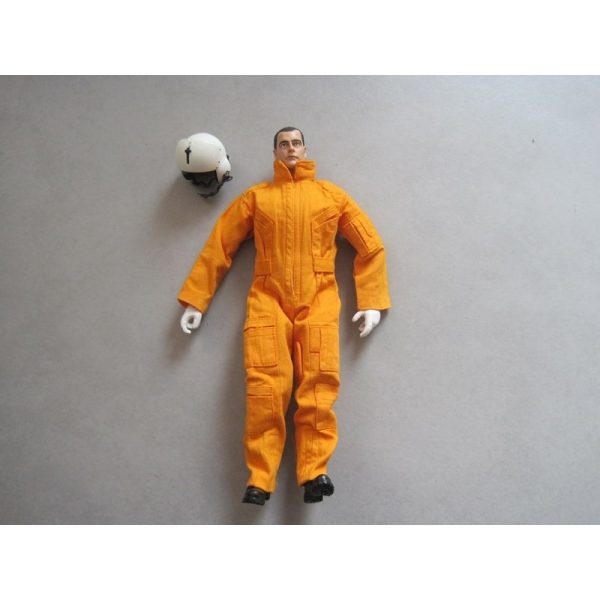 Vente flash ⭐ Heli-Scale Pilote Hélicoptère 1:6 (30cm) Orange ✨ 3